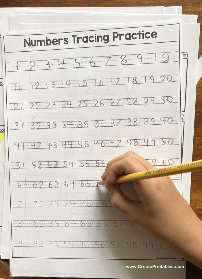 CreatePrintables - 1-100 Number Tracing Practice